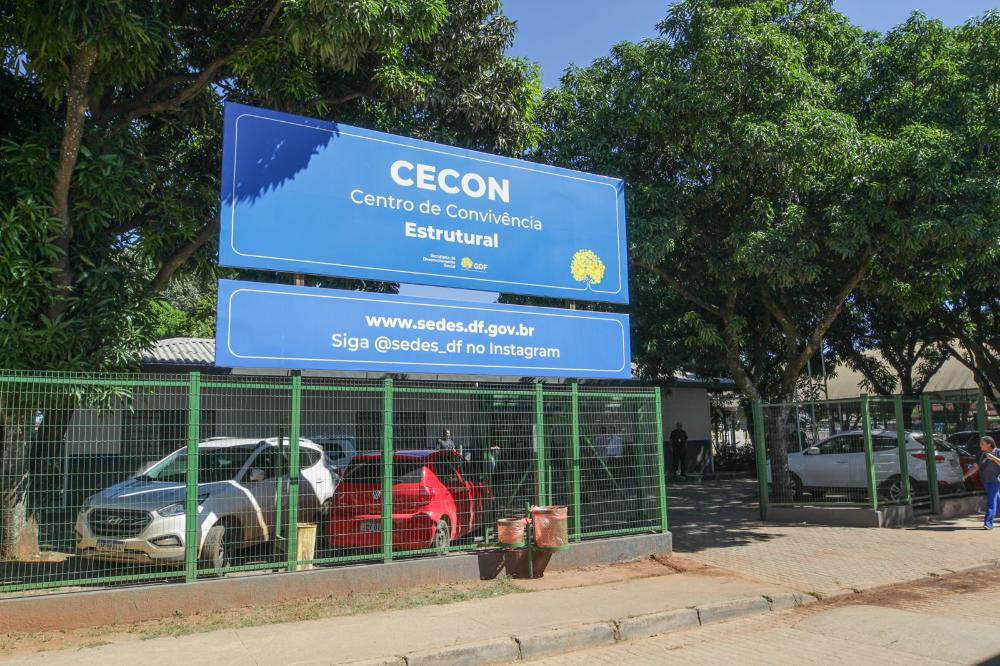 Capa da notícia: Centro de Convivência da Estrutural tem espaço renovado para atendimento à população